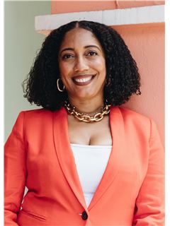 Jahnesta Ritter - RE/MAX ST CROIX INC