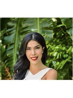 Makelaar - Christina Rathanum - RE/MAX BEST PRICED PROPERTIES