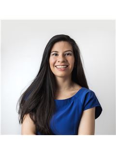 Monica Barreda - RE/MAX LEGACY