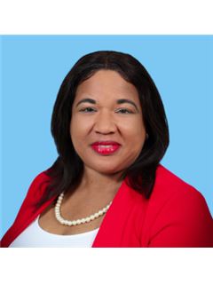 Asociado de Venta/Agente - Beverley Solomon - RE/MAX ELITE Kingston