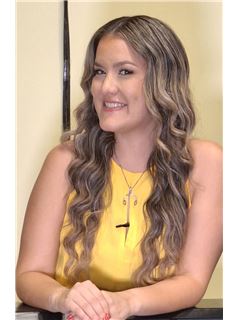 Monica Cabrera - METRO/PLAYA