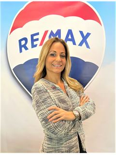 Rosa Valentin - METRO/PLAYA