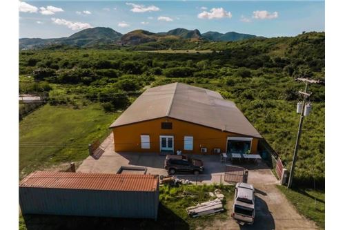 Local Comercial - Venta - Seaforth, Parish of Saint Mary, Antigua y Barbuda - 5 - 902121001-32