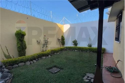 Villa - For Sale - Zona 16, Guatemala, Guatemala - 4 - 902091022-3