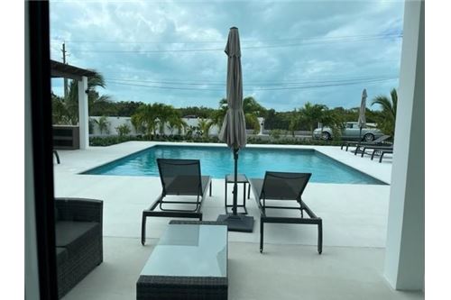 Villa - For Sale - Long Bay, Providenciales, Turks and Caicos - 11 - 90111006-6