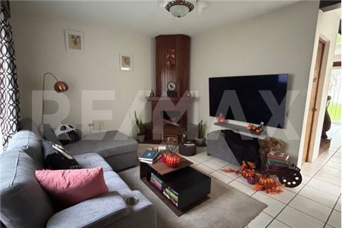 Villa - Te Koop - Guatemala City, Guatemala, Guatemala - 5 - 902091022-5