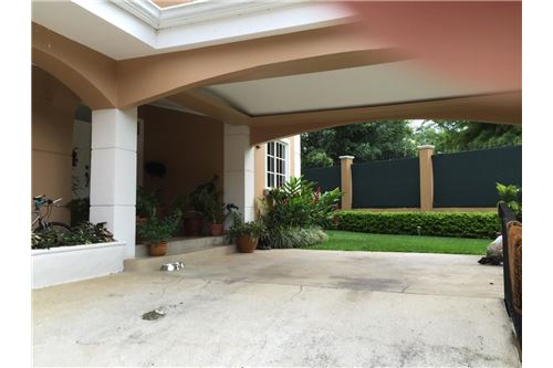 Villa-For Sale-Curridabat, San José - Curridabat, Costa Rica-901251002-34