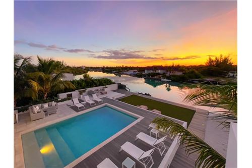 Villa - For Sale - Leeward, Providenciales, Turks and Caicos - 32 - 90111001-76