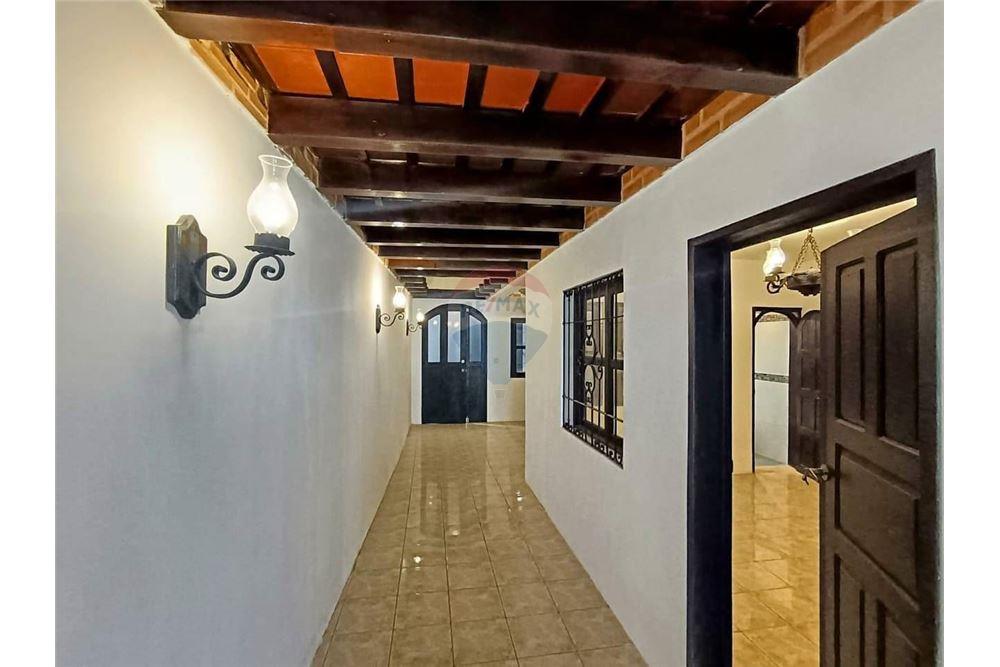 Villa - Venta - La Antigua Guatemala, Sacatepéquez, Guatemala - 3 - 90129016-46