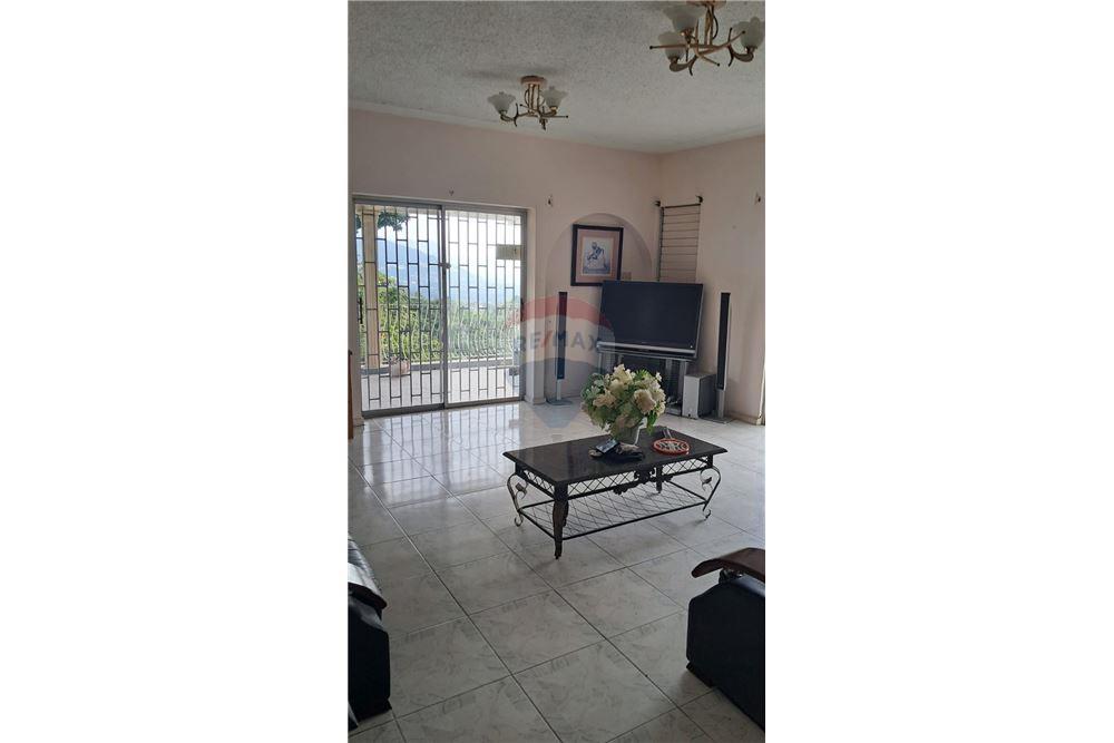 Villa - Venta - Stony Hill, Saint Andrew, Jamaica - 6 - 901321004-1