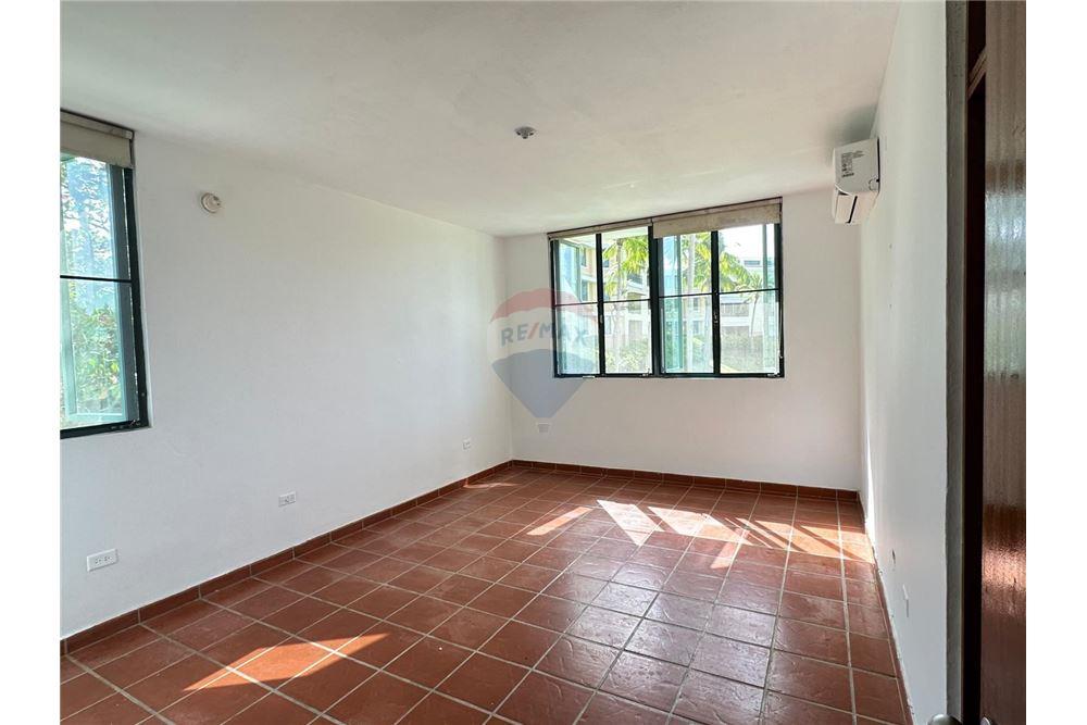 Condo/Apartment - For Sale - Vega Alta, Vega Alta, Puerto Rico - 6 - 90107004-261