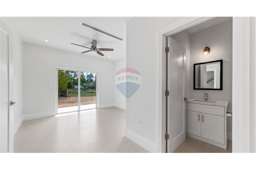 Villa - Venta - Savannah, Savannah, Islas Caimán - 14 - 90146018-300