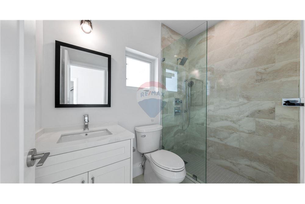 Villa - Venta - Savannah, Savannah, Islas Caimán - 15 - 90146018-300