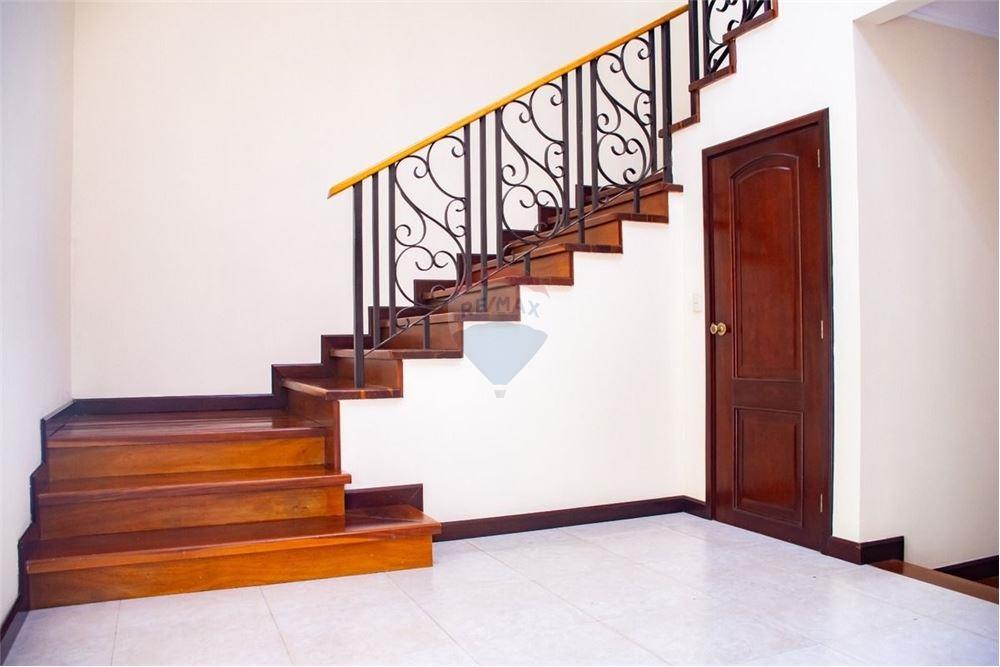 Villa - Te Koop - Road to El Salvador, Guatemala, Guatemala - 4 - 902311022-98