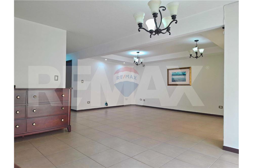 Villa - Te Koop - Fraijanes, Guatemala, Guatemala - 13 - 902091019-9