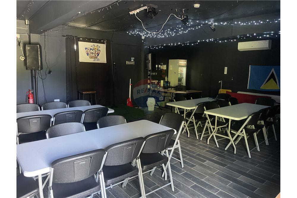 Bedrijfsmatig / Detailhandel - Te Koop - Gros Islet, Gros-Islet, St Lucia - 4 - 902071001-208