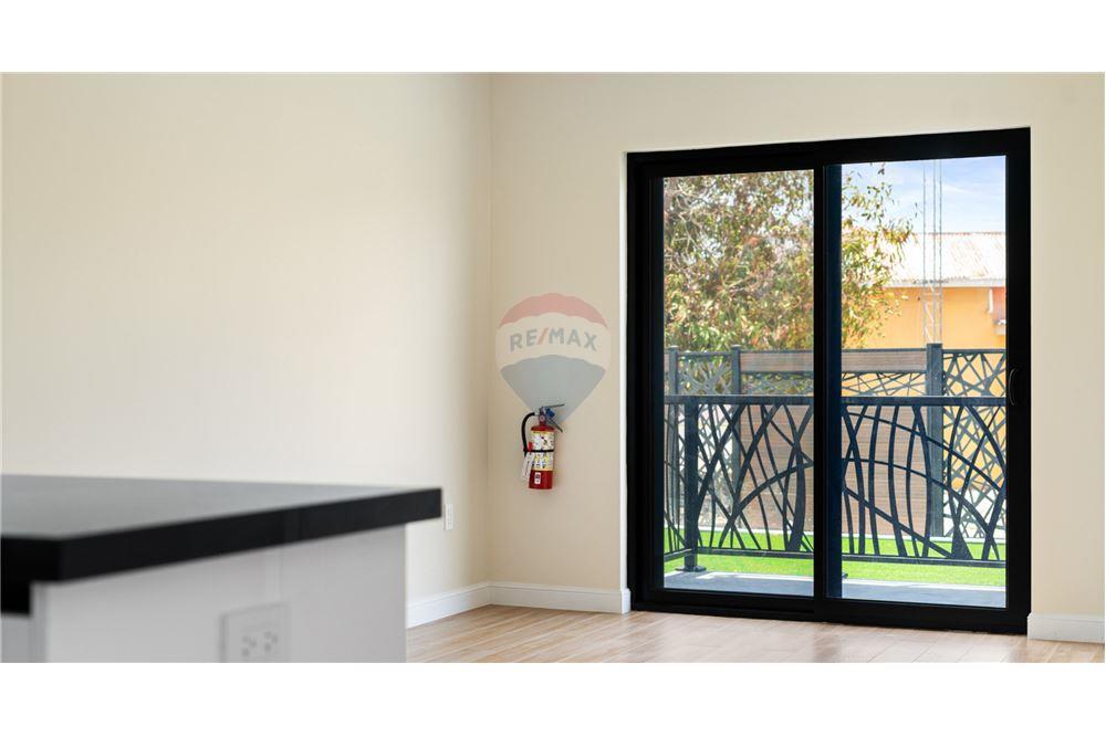 Appartement - Te Koop - W Bay Bch West, West Bay, Cayman Islands - 7 - 90146055-27