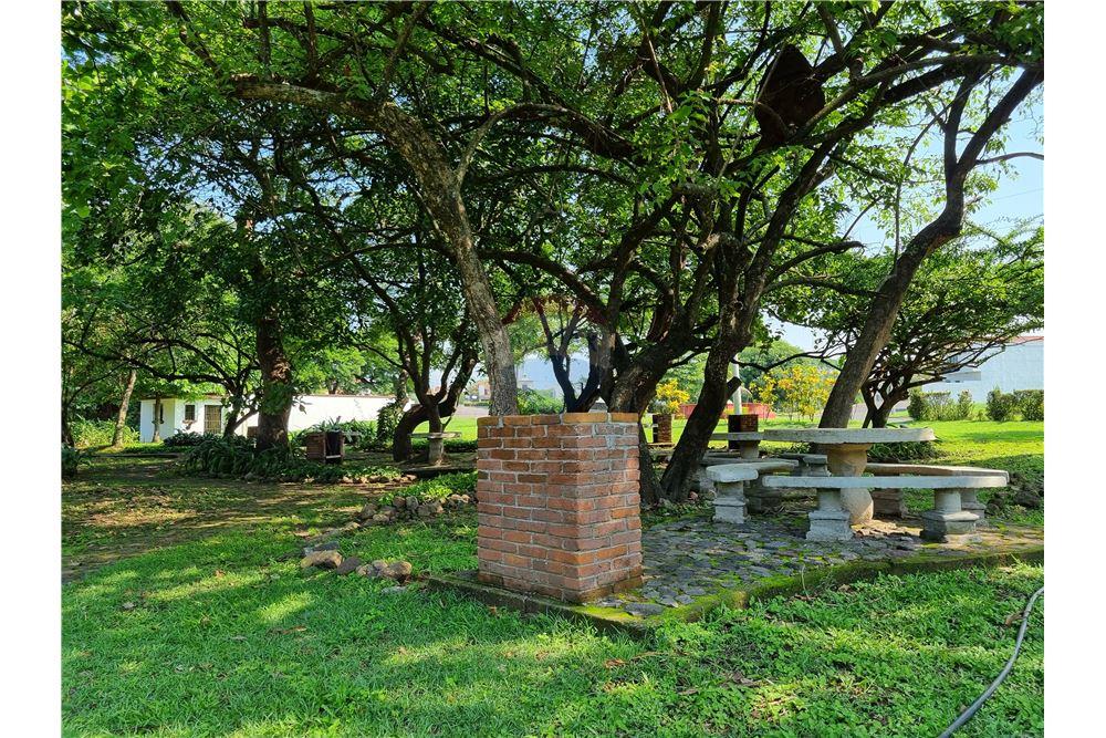 Land - For Sale - Escuintla, Escuintla, Guatemala - 4 - 902641002-5