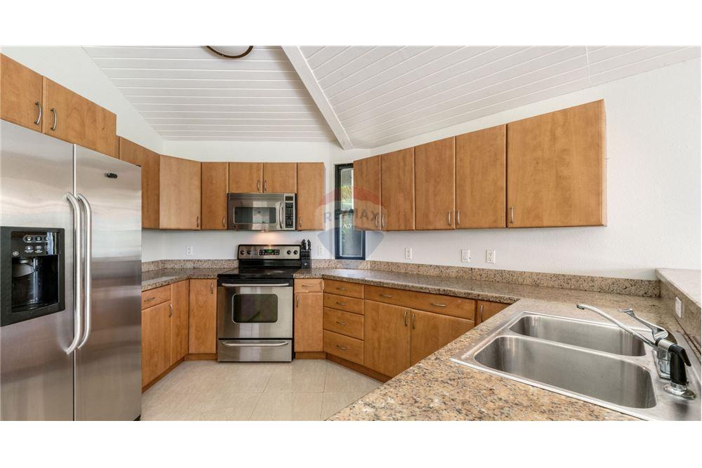 Condo/Apartment - For Sale - South Sound, South Sound, Cayman Islands - 16 - 90146034-182