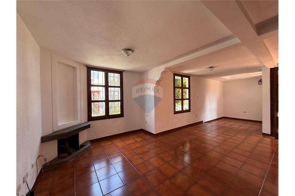 Villa - Te Koop - Ciudad Vieja, Sacatepéquez, Guatemala - 2 - 90129009-109
