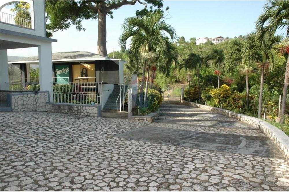 Villa - For Sale - Sligoville, Saint Catherine, Jamaica - 6 - 901321002-11