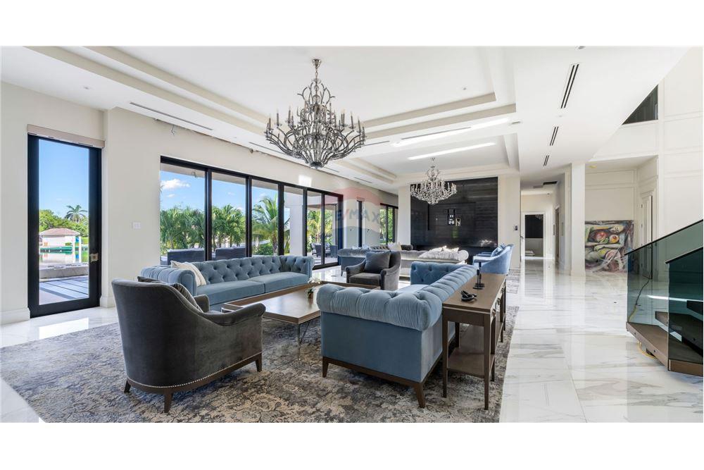 Villa - For Sale - W Bay Bch North, West Bay, Cayman Islands - 4 - 90146034-194