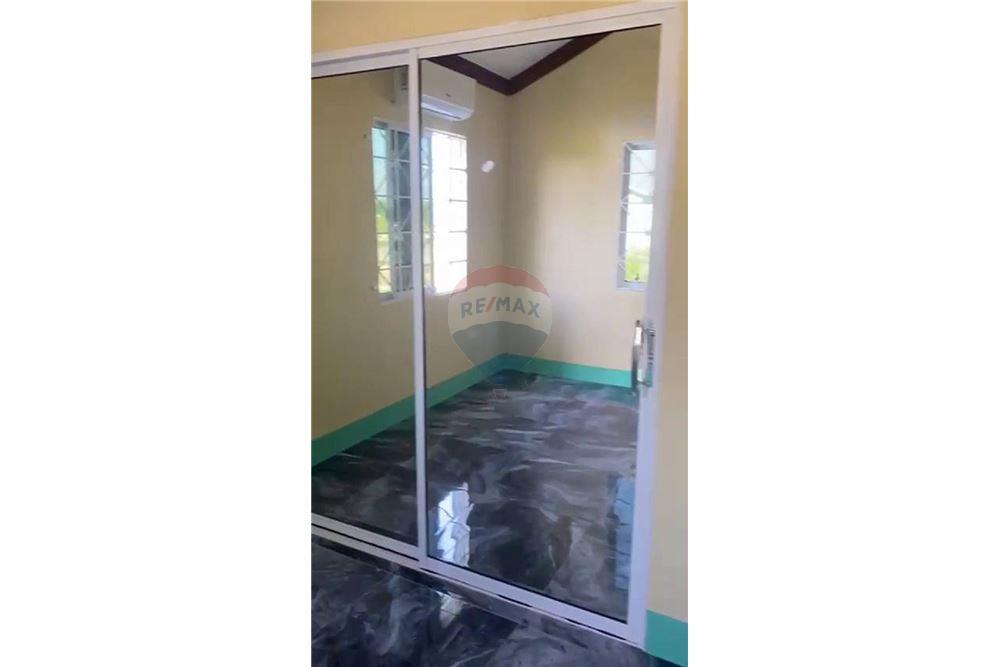 Villa - Venta - Innswood, Saint Catherine, Jamaica - 11 - 901321004-4