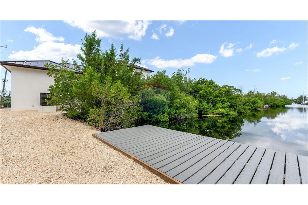 Villa - For Sale - Savannah, Savannah, Cayman Islands - 3 - 90146004-170