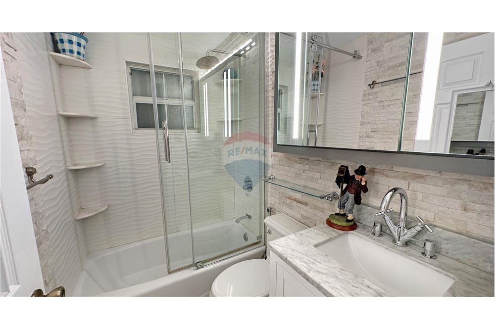 Appartement - Te Koop - George Town East, George Town, Cayman Islands - 18 - 90146011-181