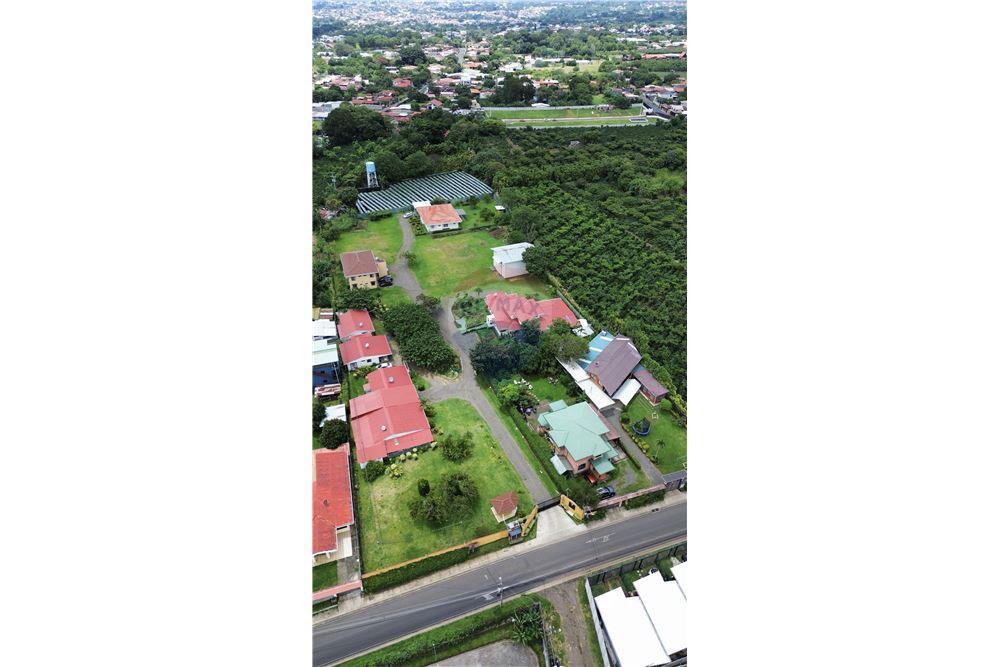 Multi-Family - For Sale - Alajuela, Alajuela- Alajuela, Costa Rica - 1 - 902021012-123