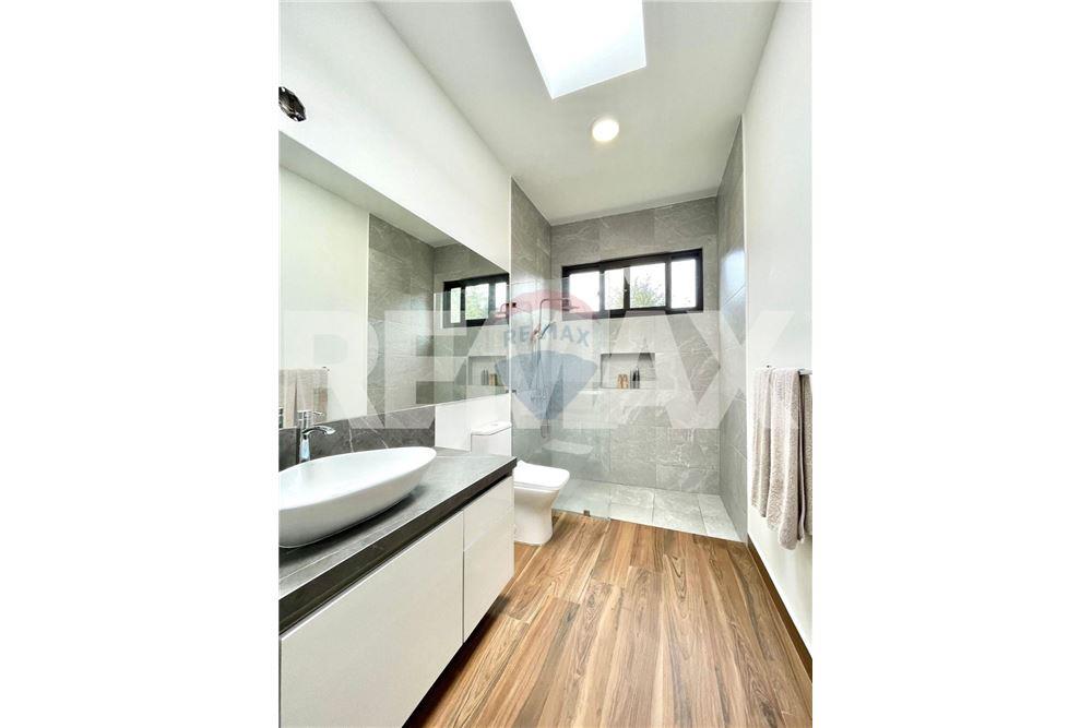 Villa - For Sale - San José Pinula, Guatemala, Guatemala - 13 - 902691019-45