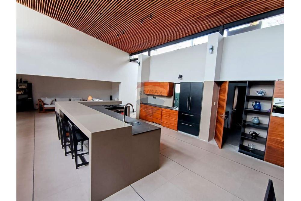 Villa - Venta - La Antigua Guatemala, Sacatepéquez, Guatemala - 7 - 90129014-38