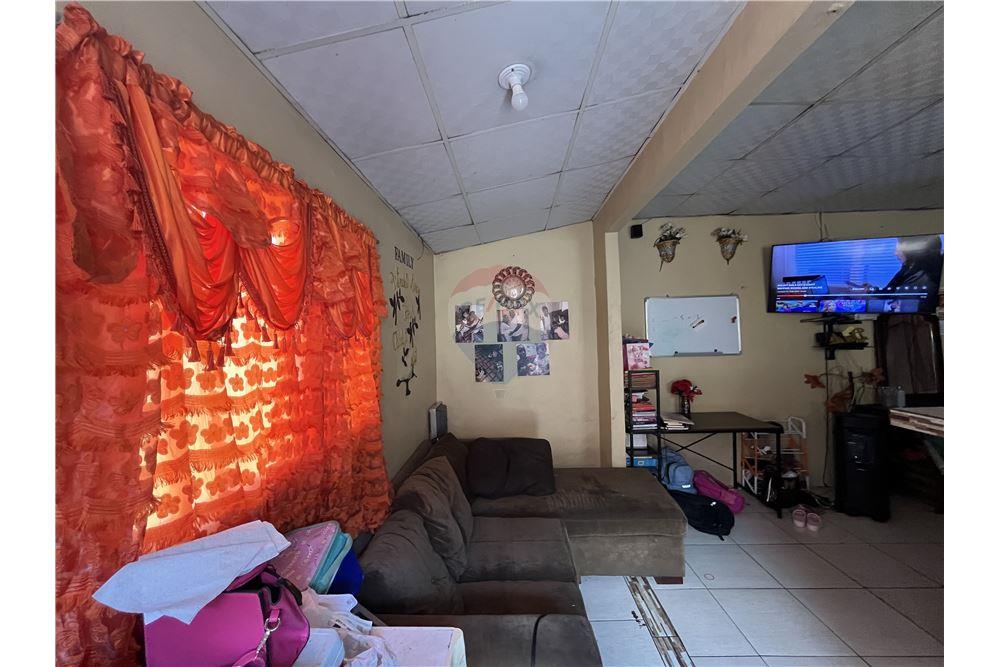 Townhouse - For Sale - Arouca, Saint George, Trinidad and Tobago - 3 - 902551007-1