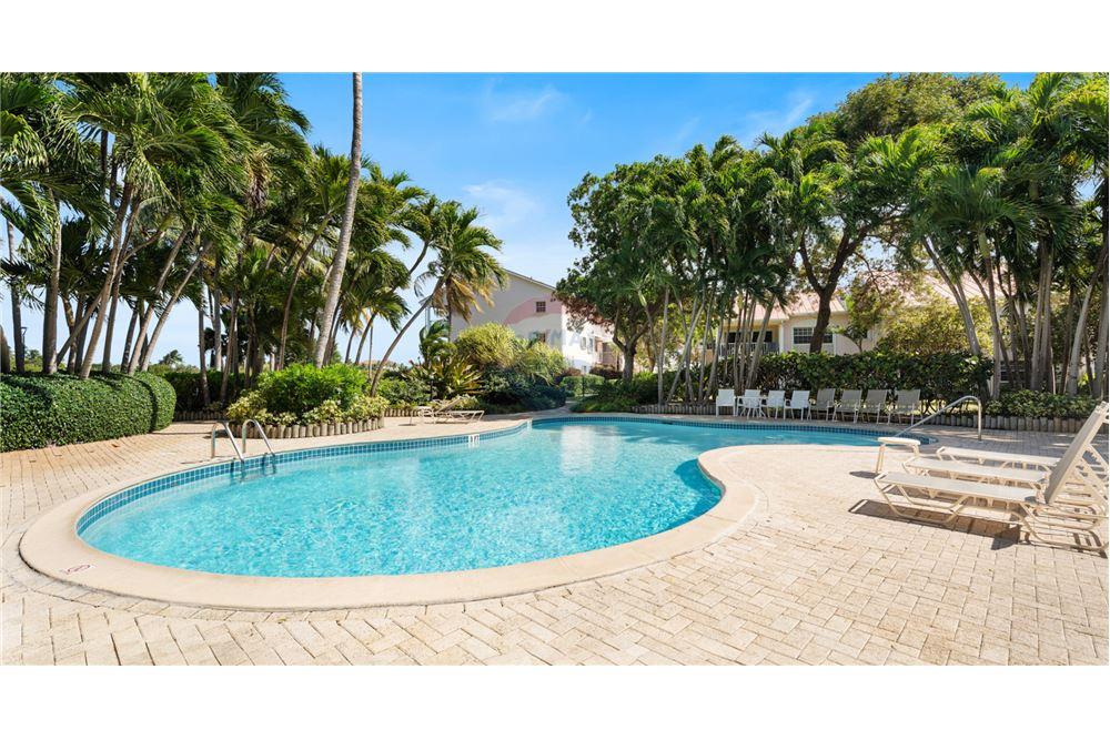 Condo/Apartment - For Sale - W Bay Bch North, West Bay, Cayman Islands - 12 - 90146042-49