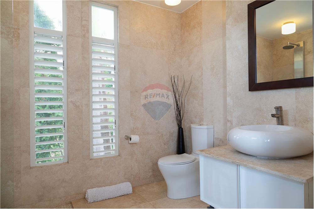 Villa - Te Koop - Bolands, Parish of Saint Mary, Antigua and Barbuda - 10 - 902121001-40