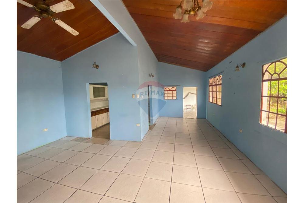 Villa - Te Koop - Sangre Grande, Saint Andrew, Trinidad and Tobago - 1 - 90155109-221