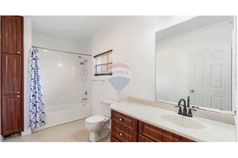 Villa - For Sale - W Bay Bch West, West Bay, Cayman Islands - 7 - 90146044-57