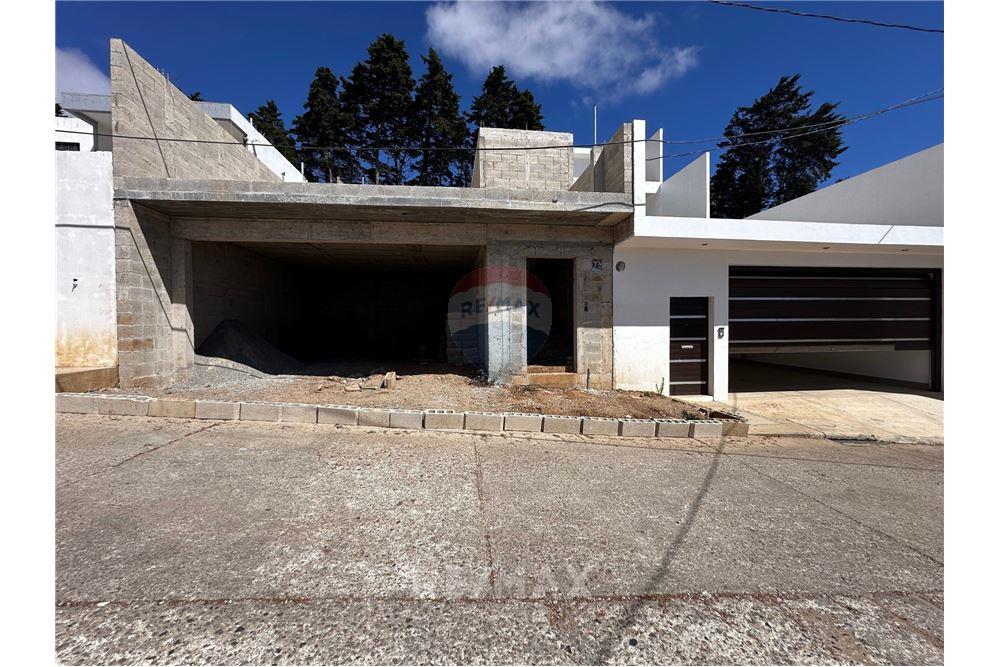 Villa - For Sale - Fraijanes, Guatemala, Guatemala - 1 - 902611006-11