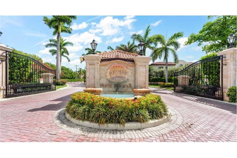 Villa - For Sale - W Bay Bch North, West Bay, Cayman Islands - 31 - 90146034-194