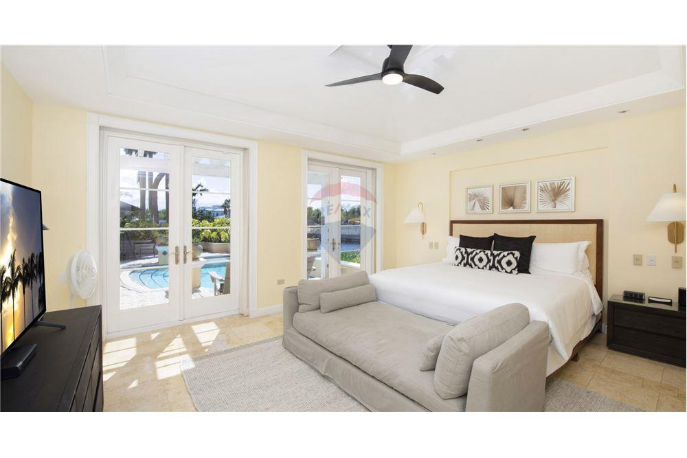 Condo/Apartment - For Sale - W Bay Bch South, Seven Mile, Cayman Islands - 12 - 90146013-835
