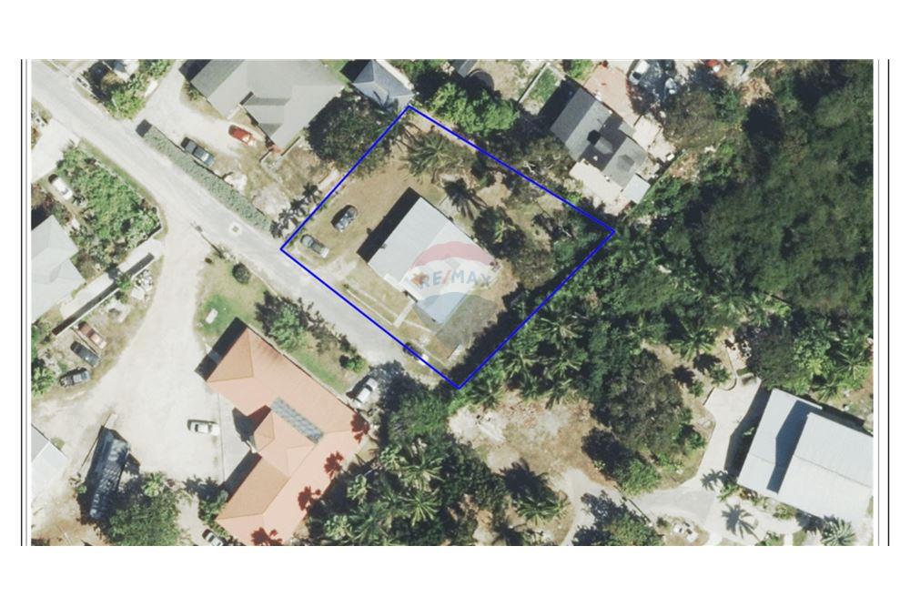 Villa - For Sale - W Bay Bch West, West Bay, Cayman Islands - 4 - 90146010-272