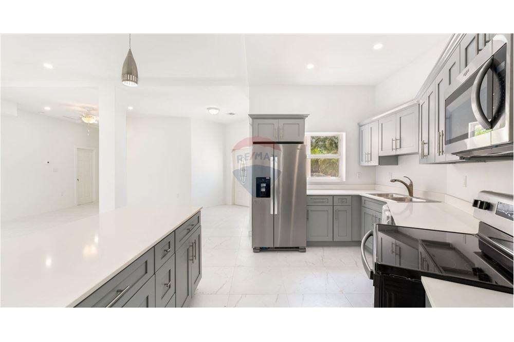 Villa - For Sale - Savannah, Savannah, Cayman Islands - 7 - 90146004-170