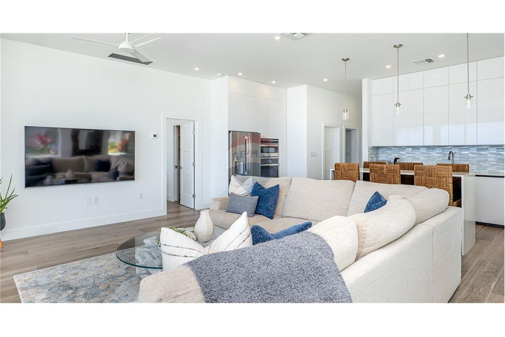 Condo/Apartment - For Sale - W Bay Bch West, West Bay, Cayman Islands - 5 - 90146058-14