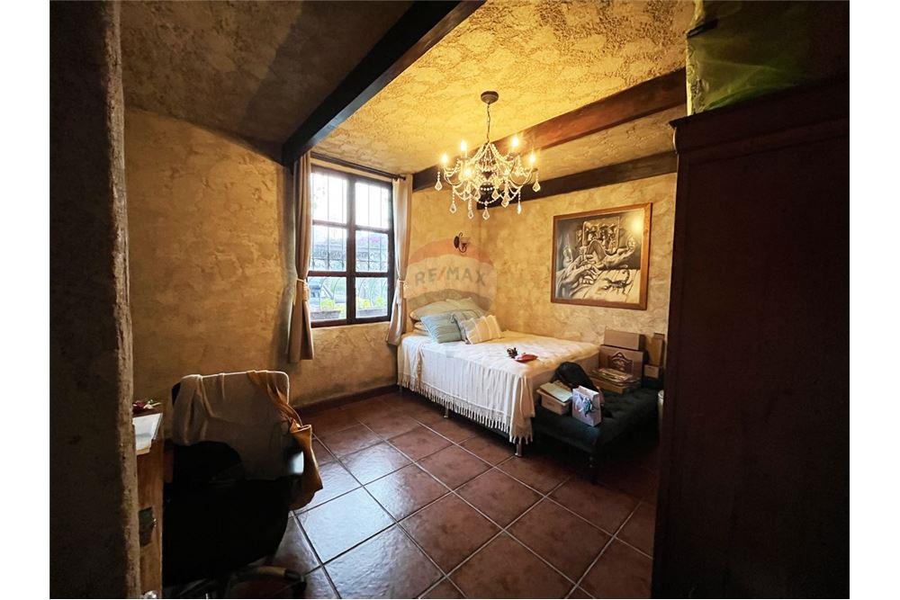 Villa - For Sale - La Antigua Guatemala, Sacatepéquez, Guatemala - 4 - 902311005-42