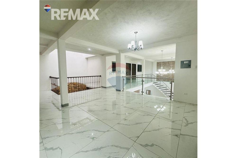 Villa - Venta - Santa Lucía Milpas Altas, Sacatepéquez, Guatemala - 4 - 902611001-75