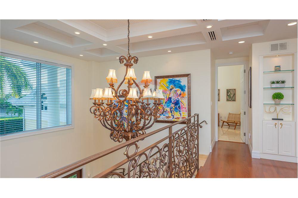 Villa - For Sale - W Bay Bch North, West Bay, Cayman Islands - 32 - 90146034-171