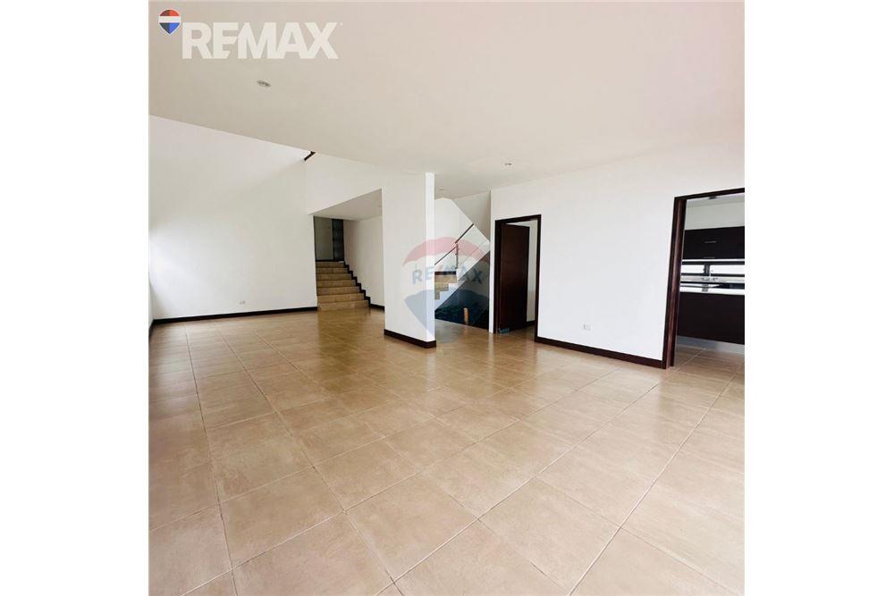 Villa - Te Koop - Santa Catarina Pinula, Guatemala, Guatemala - 2 - 902611001-79