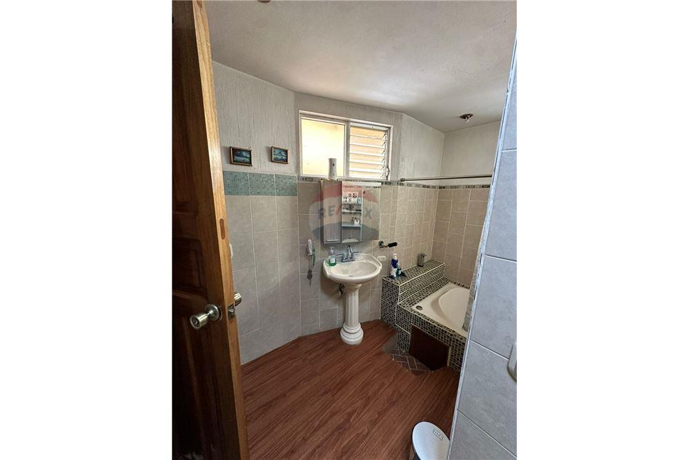 Villa - Te Koop - Quetzaltenango, Quetzaltenango, Guatemala - 14 - 901011001-21