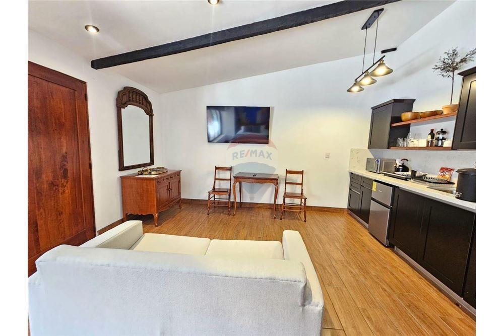 Villa - Venta - La Antigua Guatemala, Sacatepéquez, Guatemala - 2 - 90129012-54