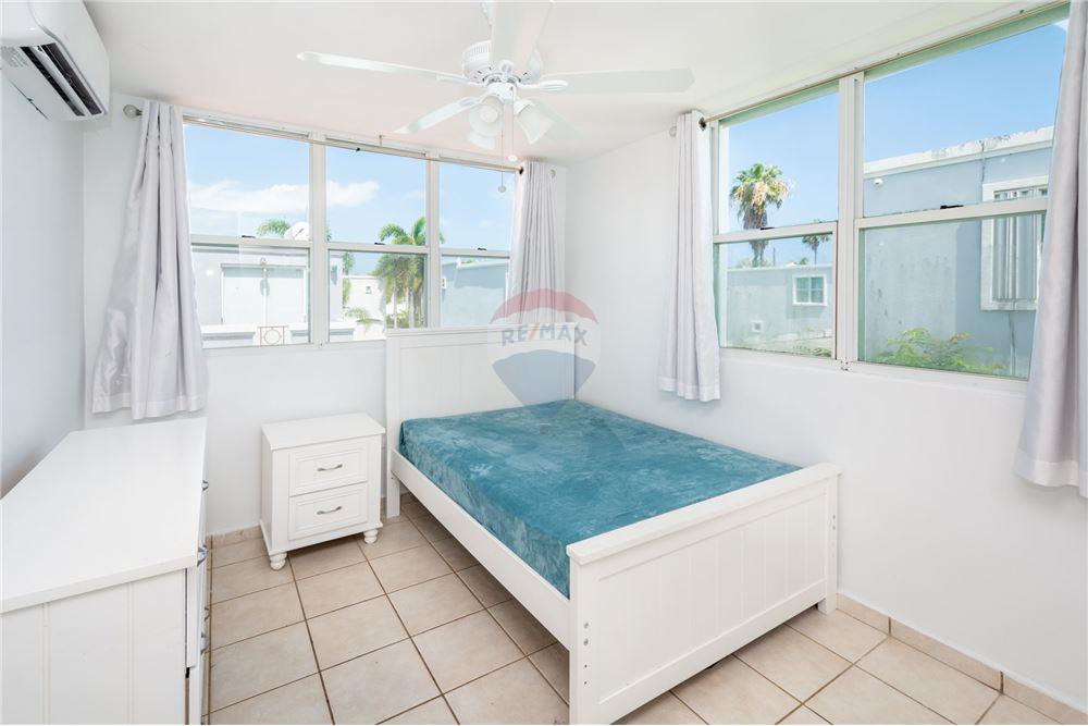 Villa - For Sale - URB Las Palmas Cerro Gordo, Vega Alta, Puerto Rico - 25 - 90107007-116